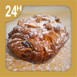 [CRD009L] Bánh Sô-cô-la cuộn hạt điều (1 cái)